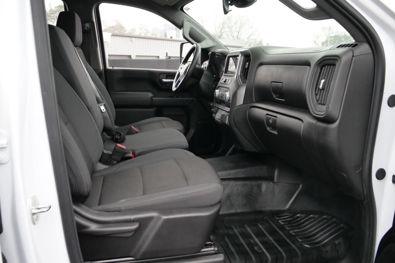 2024 GMC Sierra 3500HD Pro 4X4 / DRW / Dejana DynaPro Dump Bed / 6.6L V8! Lincolnton NC