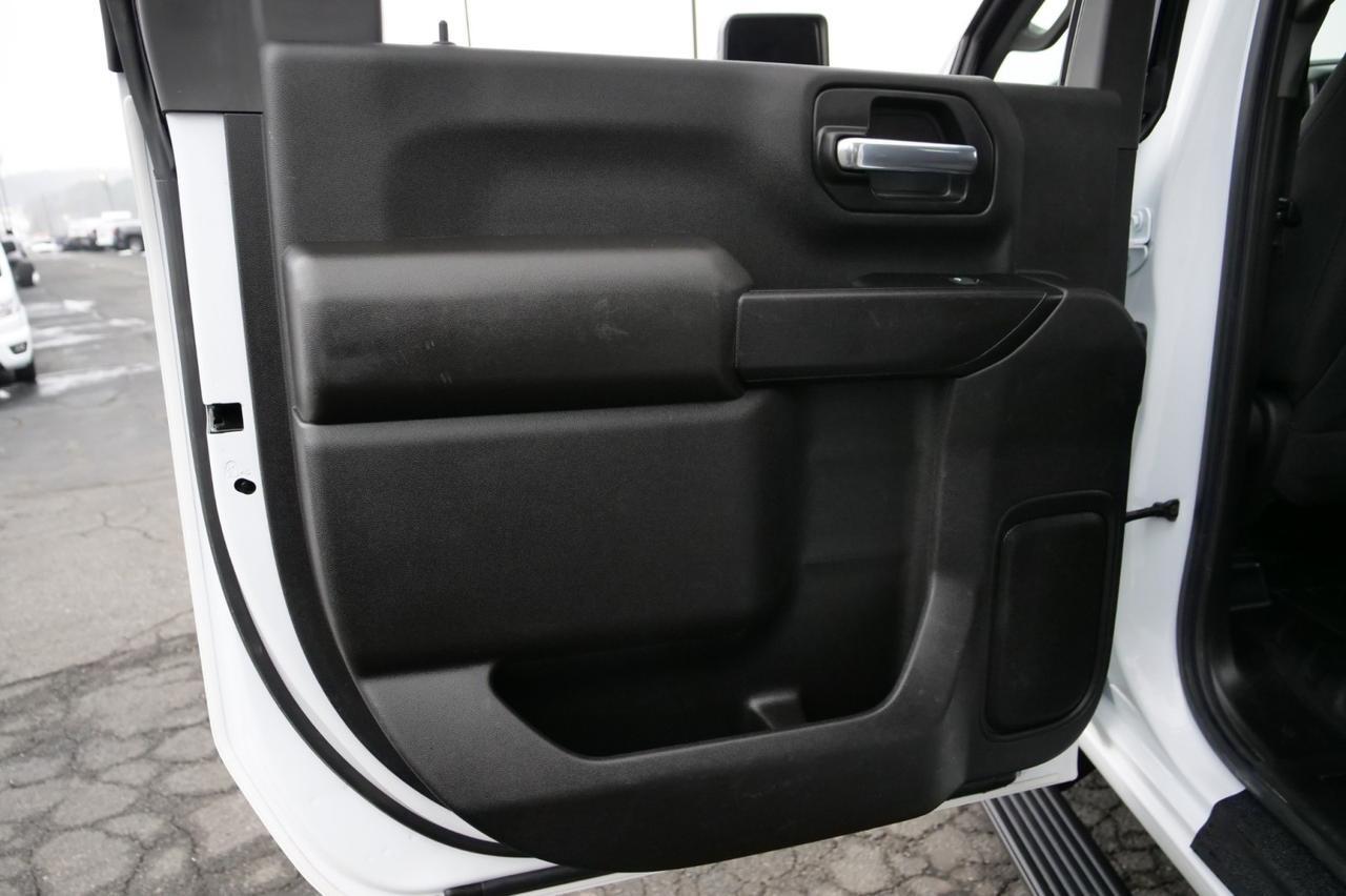 2024 GMC Sierra 3500HD Pro 4X4 / DRW / Dejana DynaPro Dump Bed / 6.6L V8! Lincolnton NC