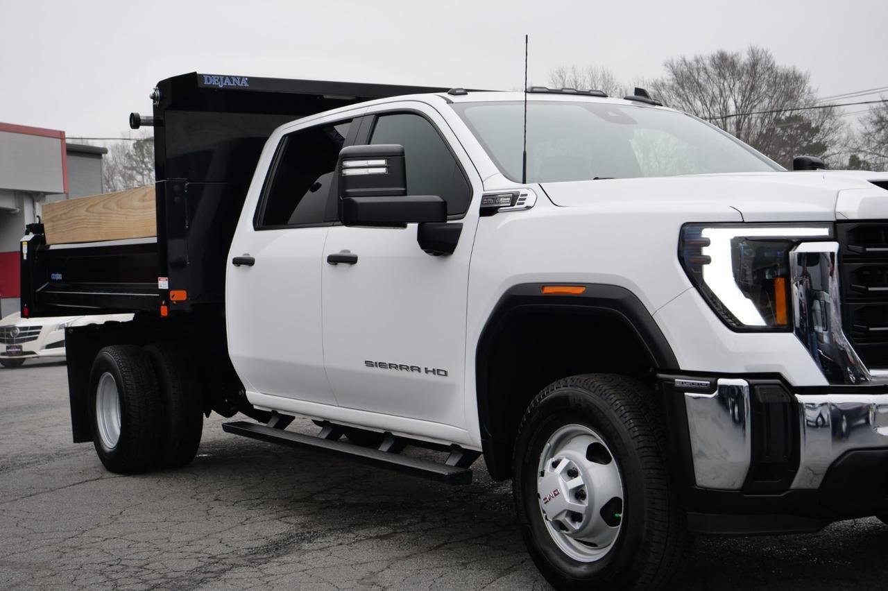 2024 GMC Sierra 3500HD Pro 4X4 / DRW / Dejana DynaPro Dump Bed / 6.6L V8! Lincolnton NC