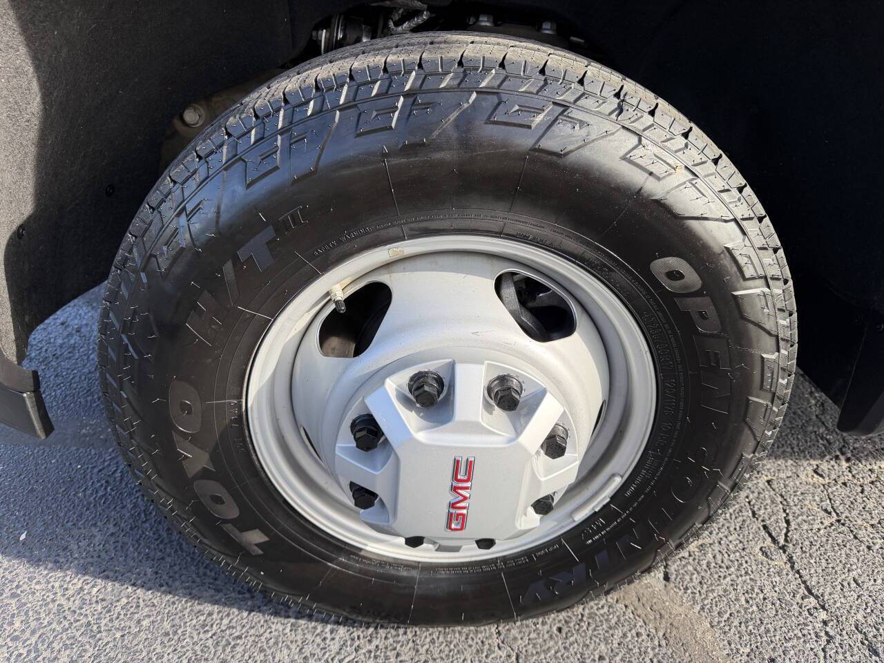 2024 GMC Sierra 3500 Chassis Cab Pro - Photo 31