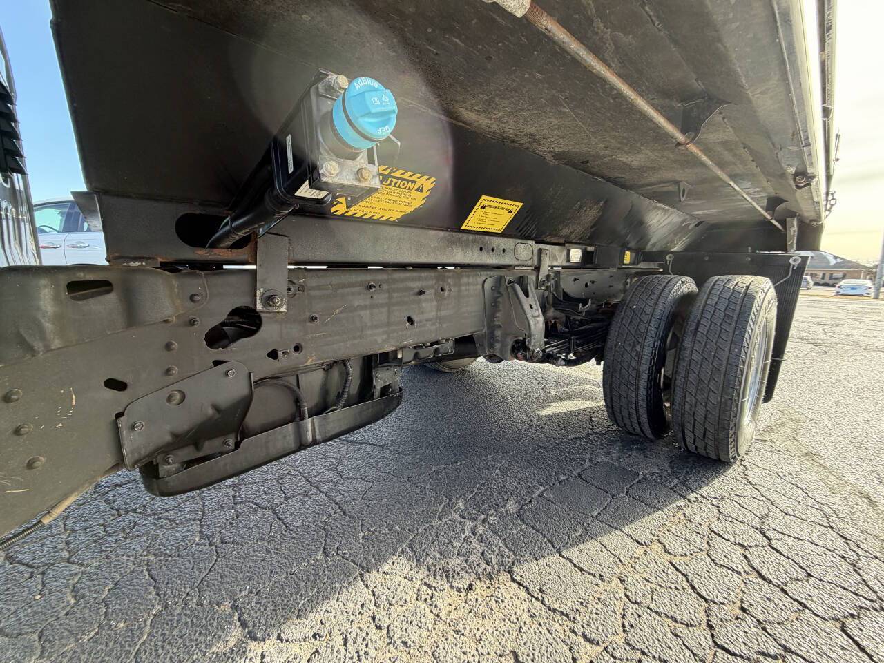 2024 GMC Sierra 3500 Chassis Cab Pro - Photo 13