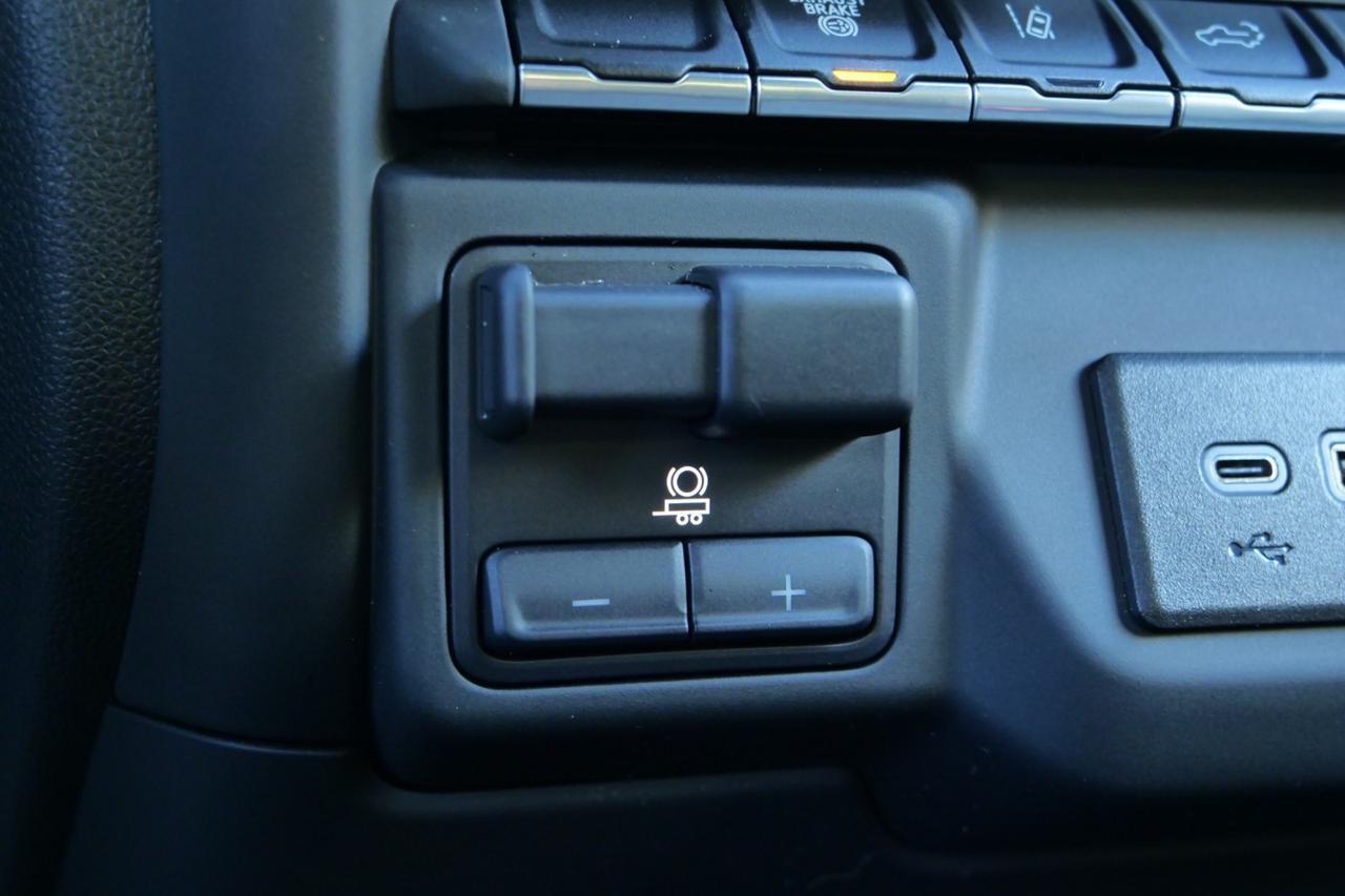 2024 GMC Sierra 3500HD Pro / Convenience Package / Duramax Diesel Lincolnton NC