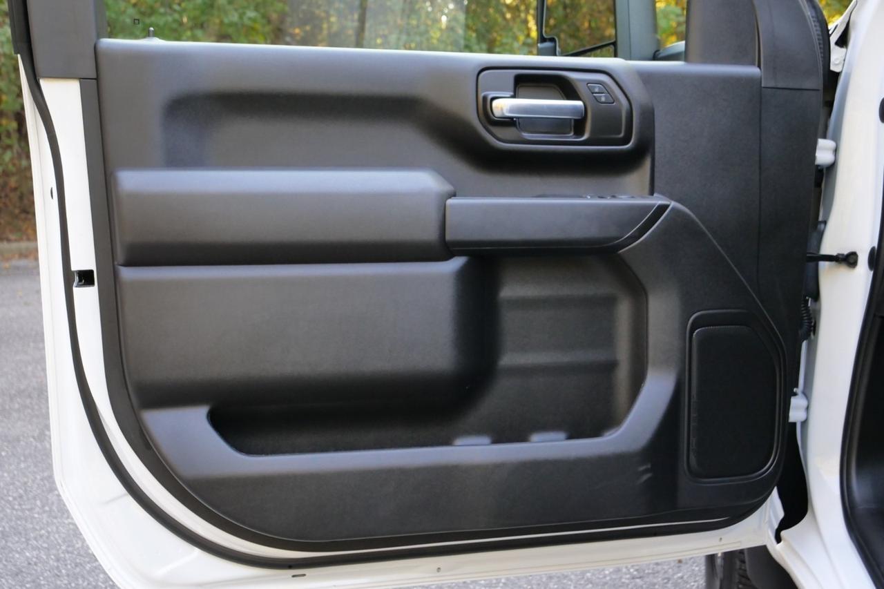 2024 GMC Sierra 3500HD Pro / Convenience Package / Duramax Diesel Lincolnton NC