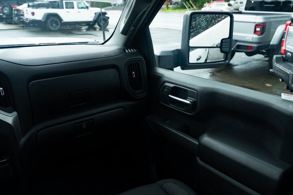 2024 GMC Sierra 3500HD Pro Milwaukie OR