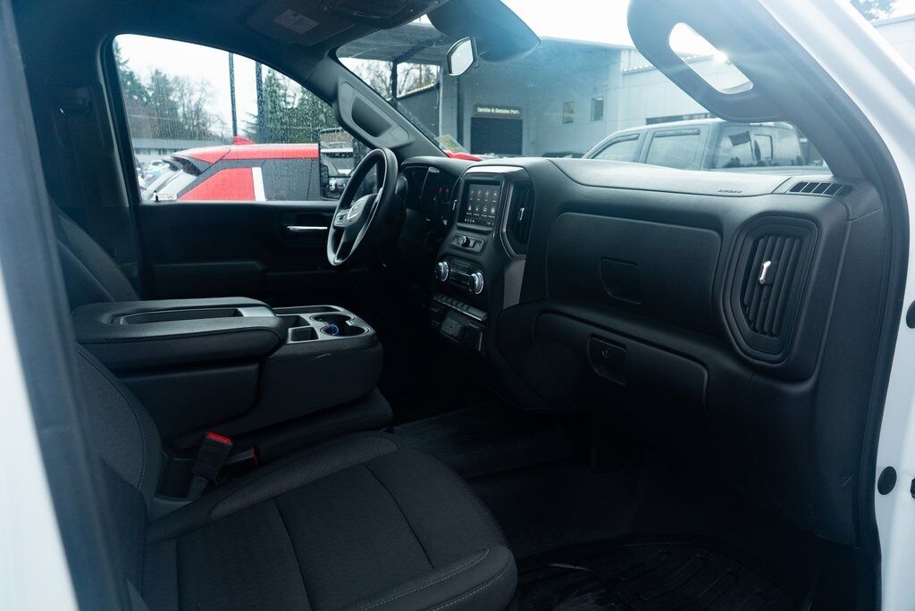 2024 GMC Sierra 3500HD Pro Milwaukie OR