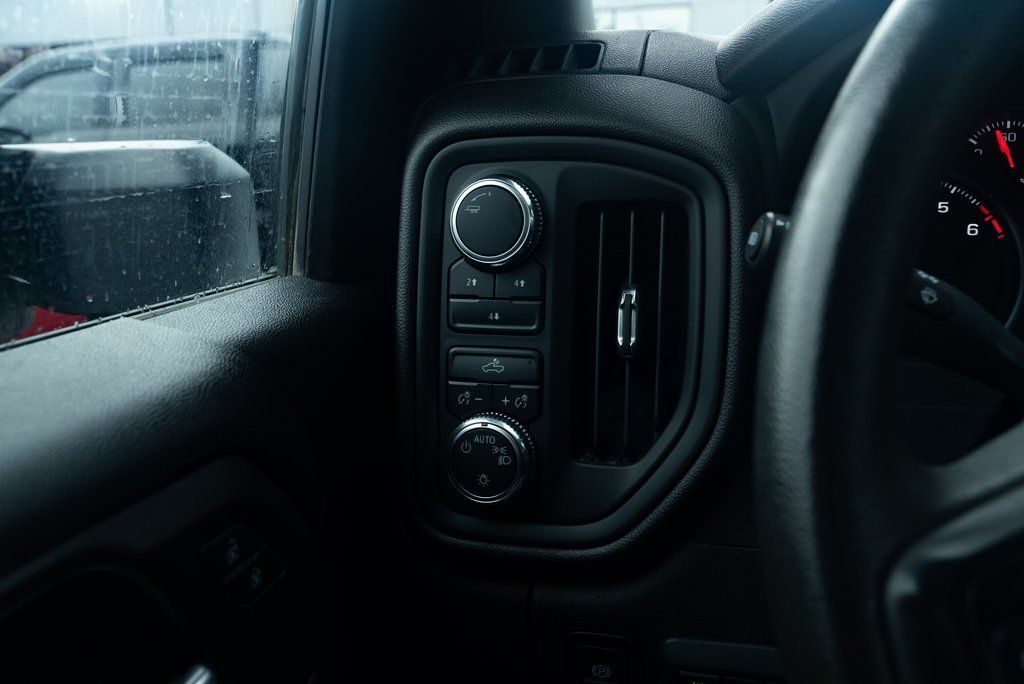 2024 GMC Sierra 3500HD Pro Milwaukie OR