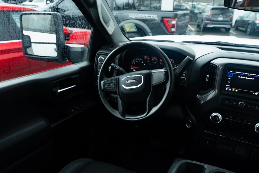 2024 GMC Sierra 3500HD Pro Milwaukie OR