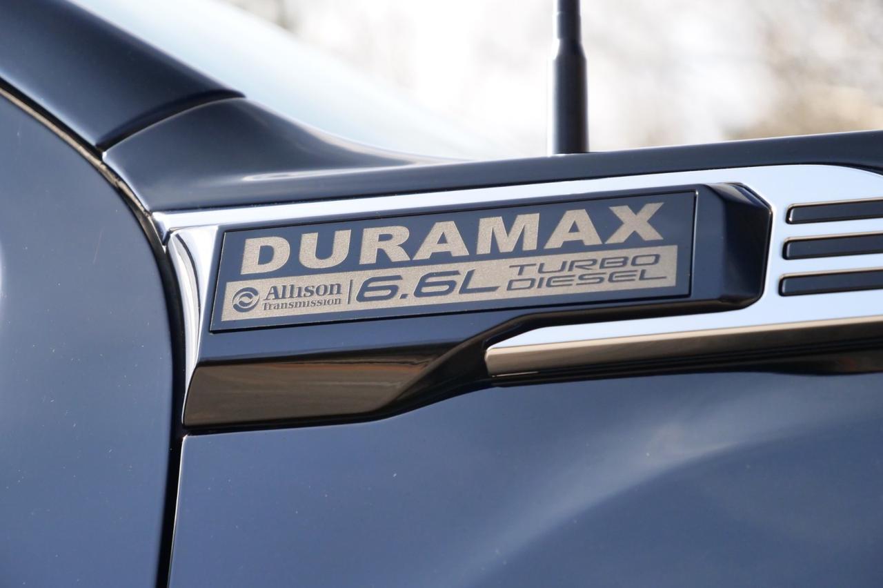 2024 GMC Sierra 3500HD SLE 4X4 / DRW / 6.6L Diesel / Allison / 5th Wheel! Lincolnton NC