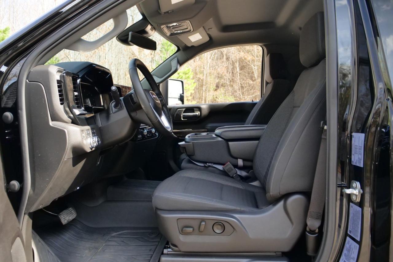 2024 GMC Sierra 3500HD SLE 4X4 / DRW / 6.6L Diesel / Allison / 5th Wheel! Lincolnton NC