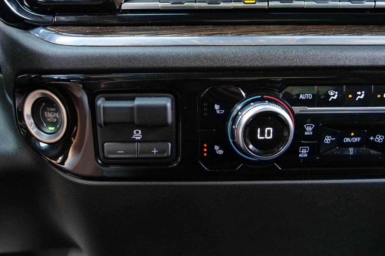 2024 GMC Sierra 3500HD SLE 4X4 / DRW / 6.6L Diesel / Allison / 5th Wheel! Lincolnton NC