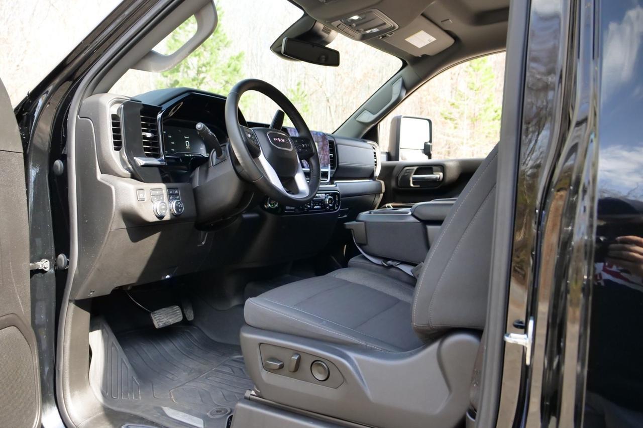 2024 GMC Sierra 3500HD SLE 4X4 / DRW / 6.6L Diesel / Allison / 5th Wheel! Lincolnton NC