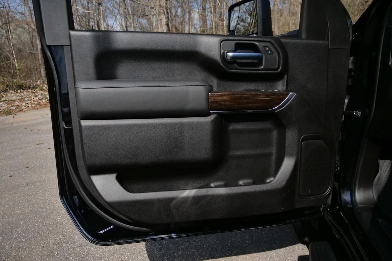 2024 GMC Sierra 3500HD SLE 4X4 / DRW / 6.6L Diesel / Allison / 5th Wheel! Lincolnton NC