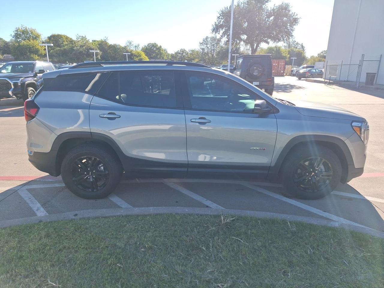 2024 GMC Terrain AT4 Hurst TX