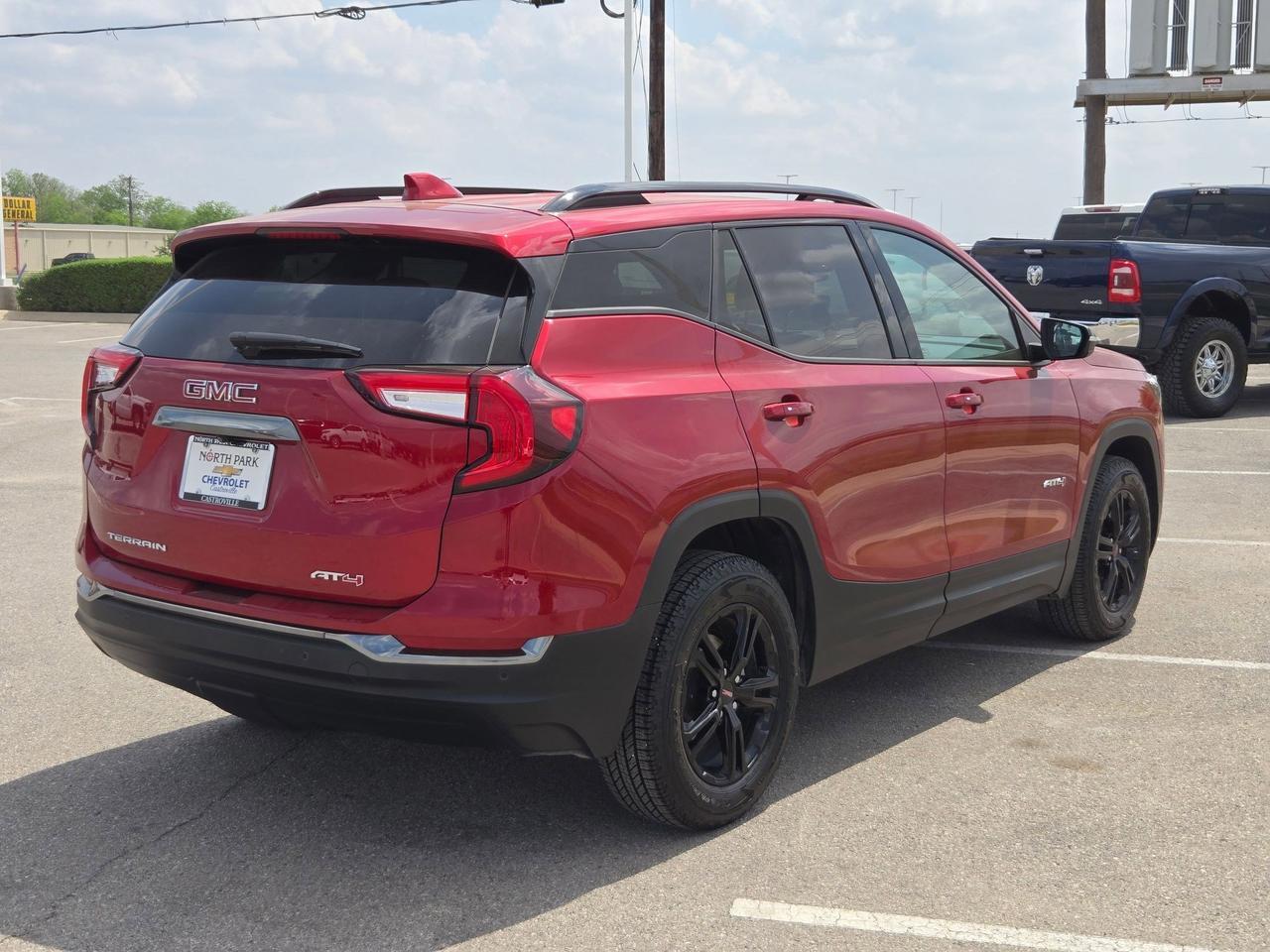 2024 GMC Terrain AT4