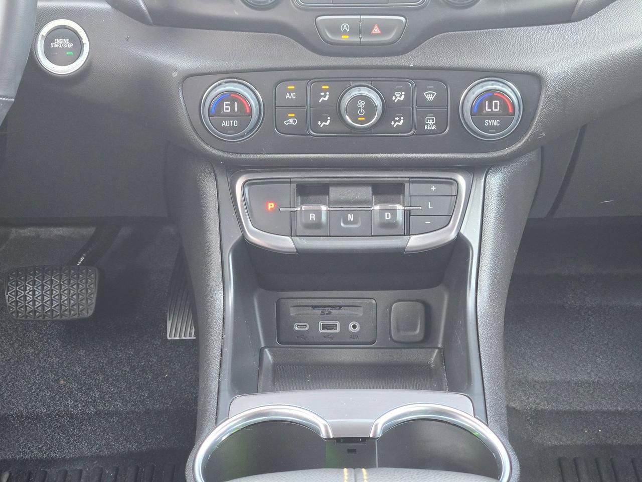 2024 GMC Terrain AT4 Castroville TX