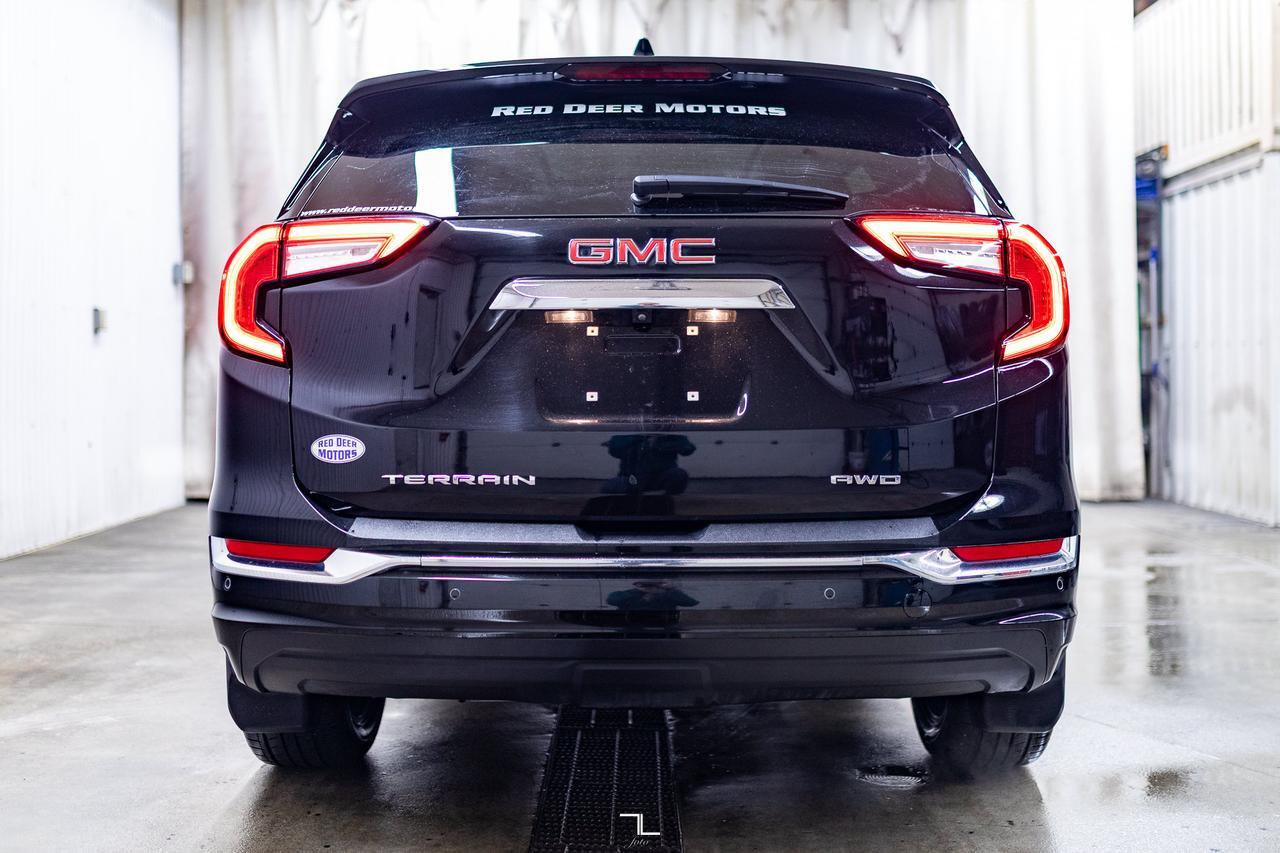 2024 GMC Terrain AWD Denali Leather Roof Nav BCam Red Deer AB