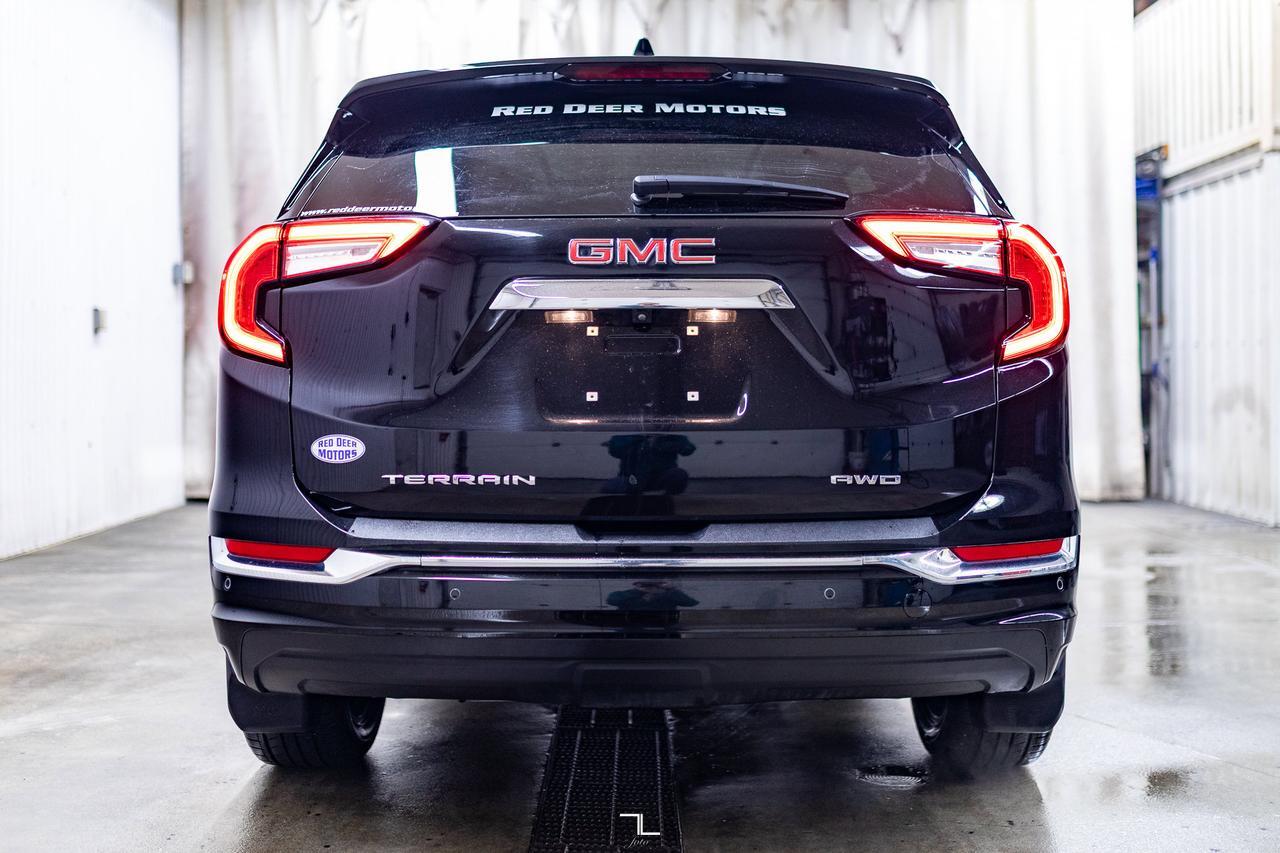 2024 GMC Terrain AWD Denali Leather Roof Nav BCam Red Deer AB