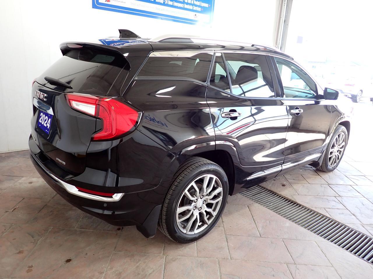2024 GMC Terrain Denali AWD 4DR LEATHER NAVI SUNROOF Listowel ON