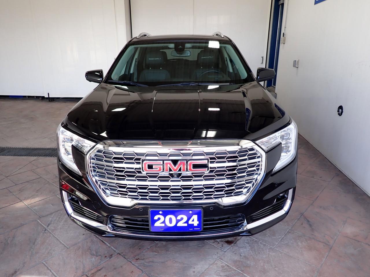 2024 GMC Terrain Denali AWD 4DR LEATHER NAVI SUNROOF Listowel ON