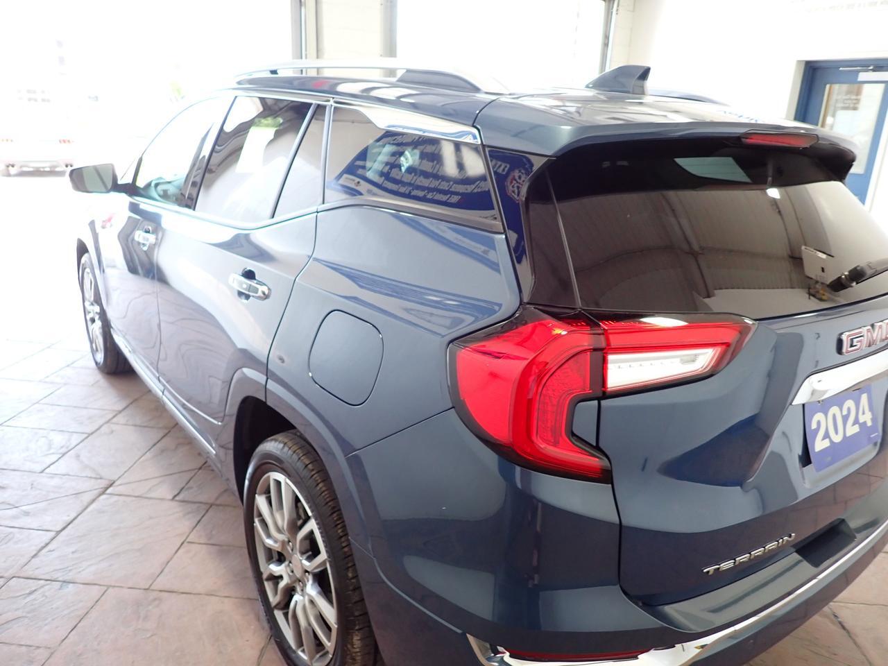 2024 GMC Terrain Denali AWD 4DR LEATHER NAVI SUNROOF Listowel ON