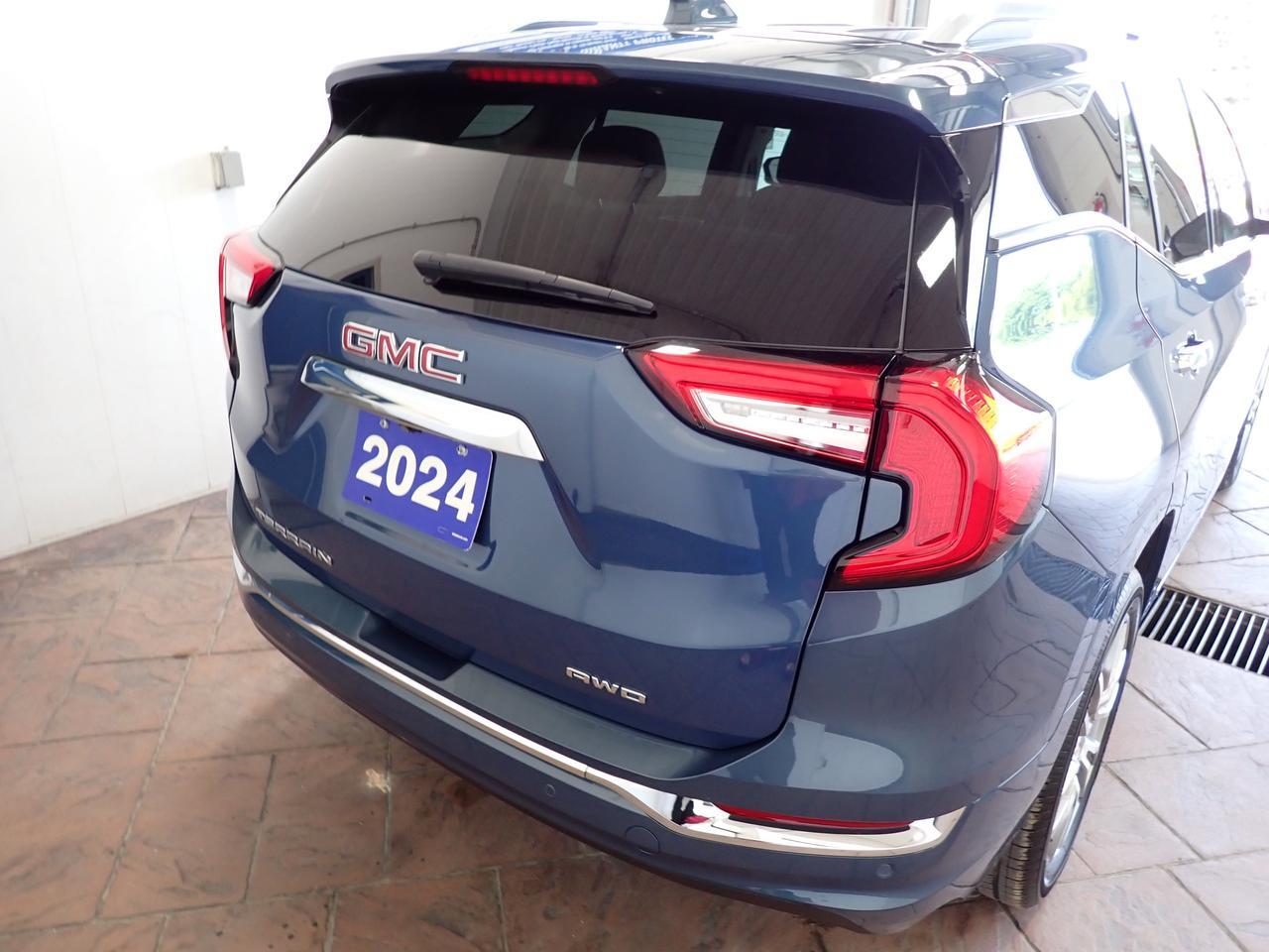 2024 GMC Terrain Denali AWD 4DR LEATHER NAVI SUNROOF Listowel ON