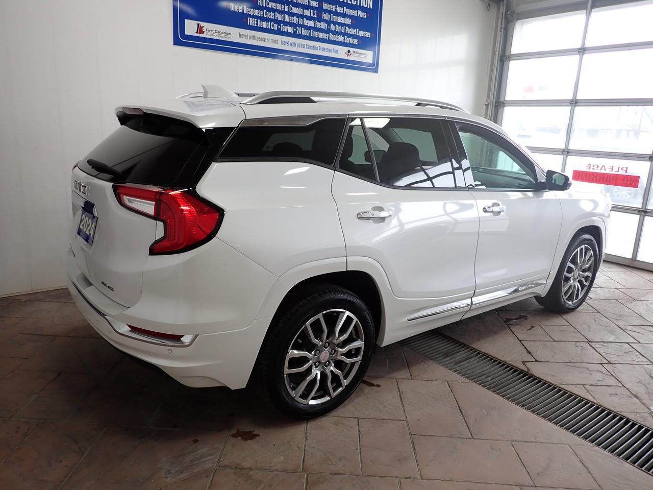2024 GMC Terrain Denali AWD 4DR LEATHER NAVI SUNROOF Listowel ON