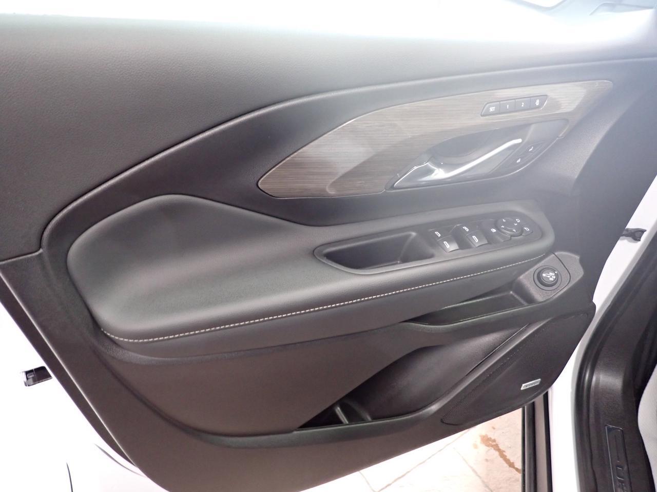 2024 GMC Terrain Denali AWD 4DR LEATHER NAVI SUNROOF Listowel ON