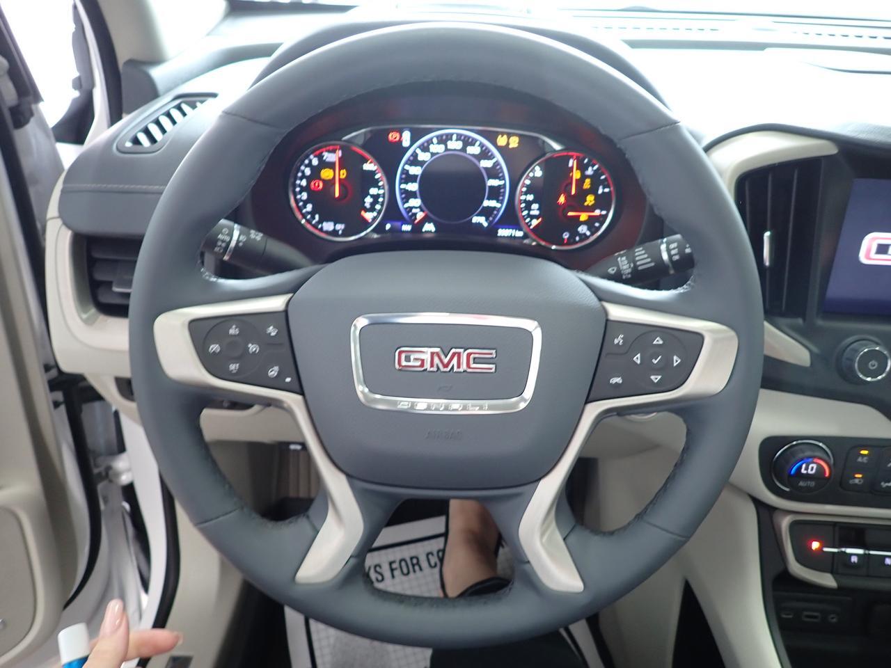 2024 GMC Terrain Denali AWD 4DR LEATHER SUNROOF Listowel ON