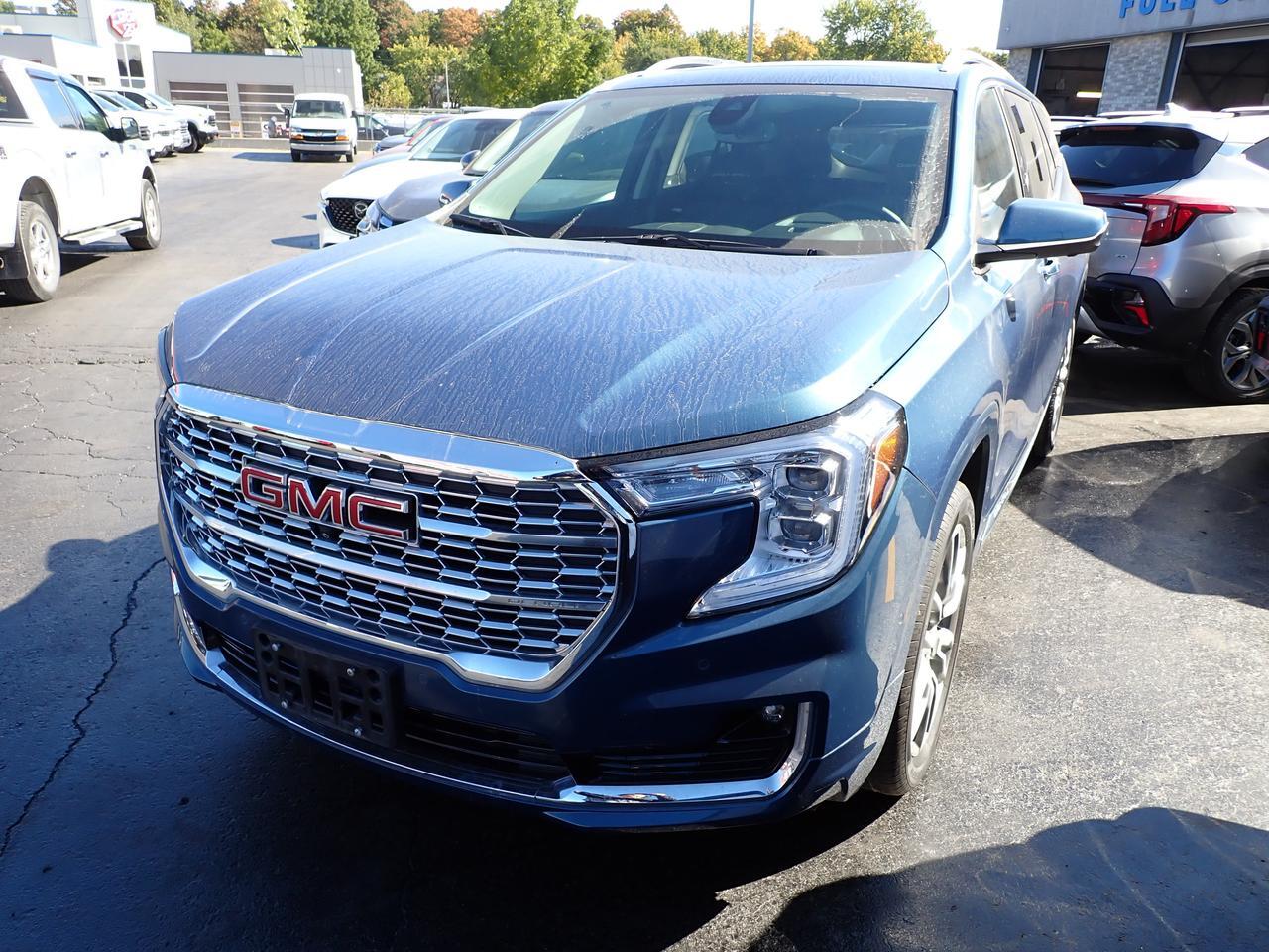 2024 GMC Terrain Denali AWD 4DR Listowel ON