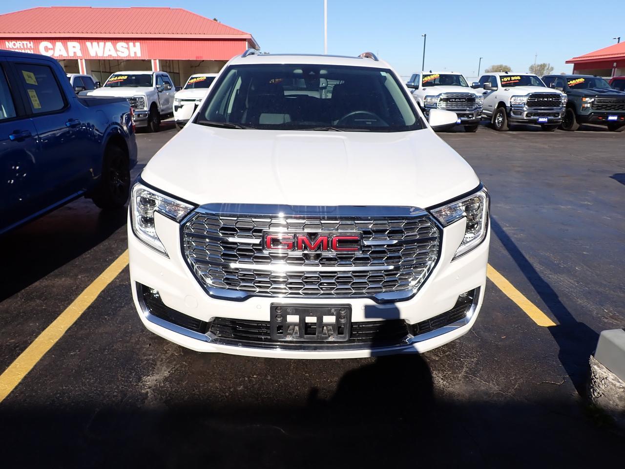 2024 GMC Terrain Denali AWD 4DR Listowel ON