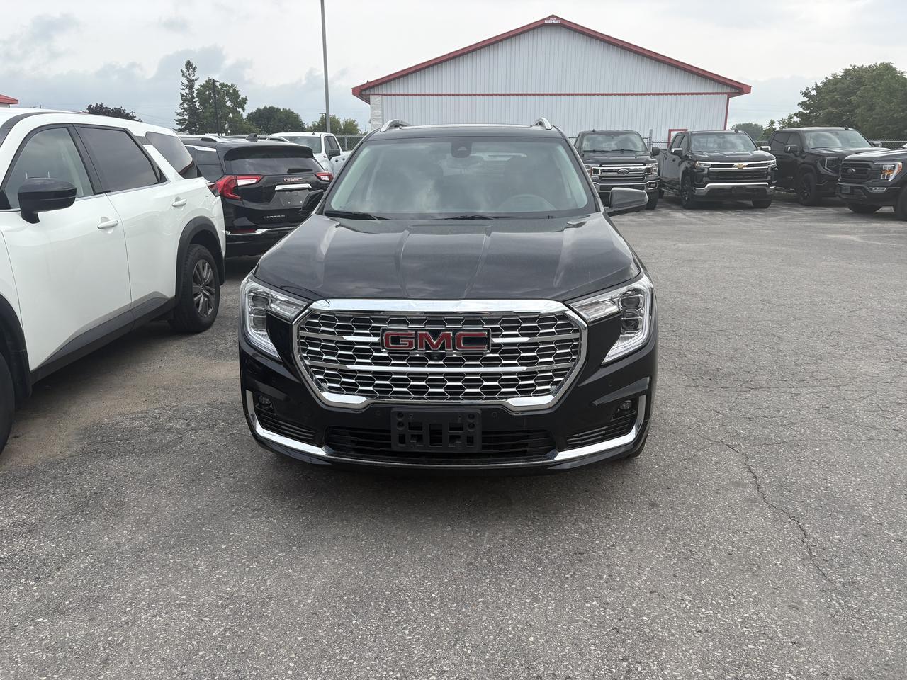 2024 GMC Terrain Denali AWD 4DR Listowel ON