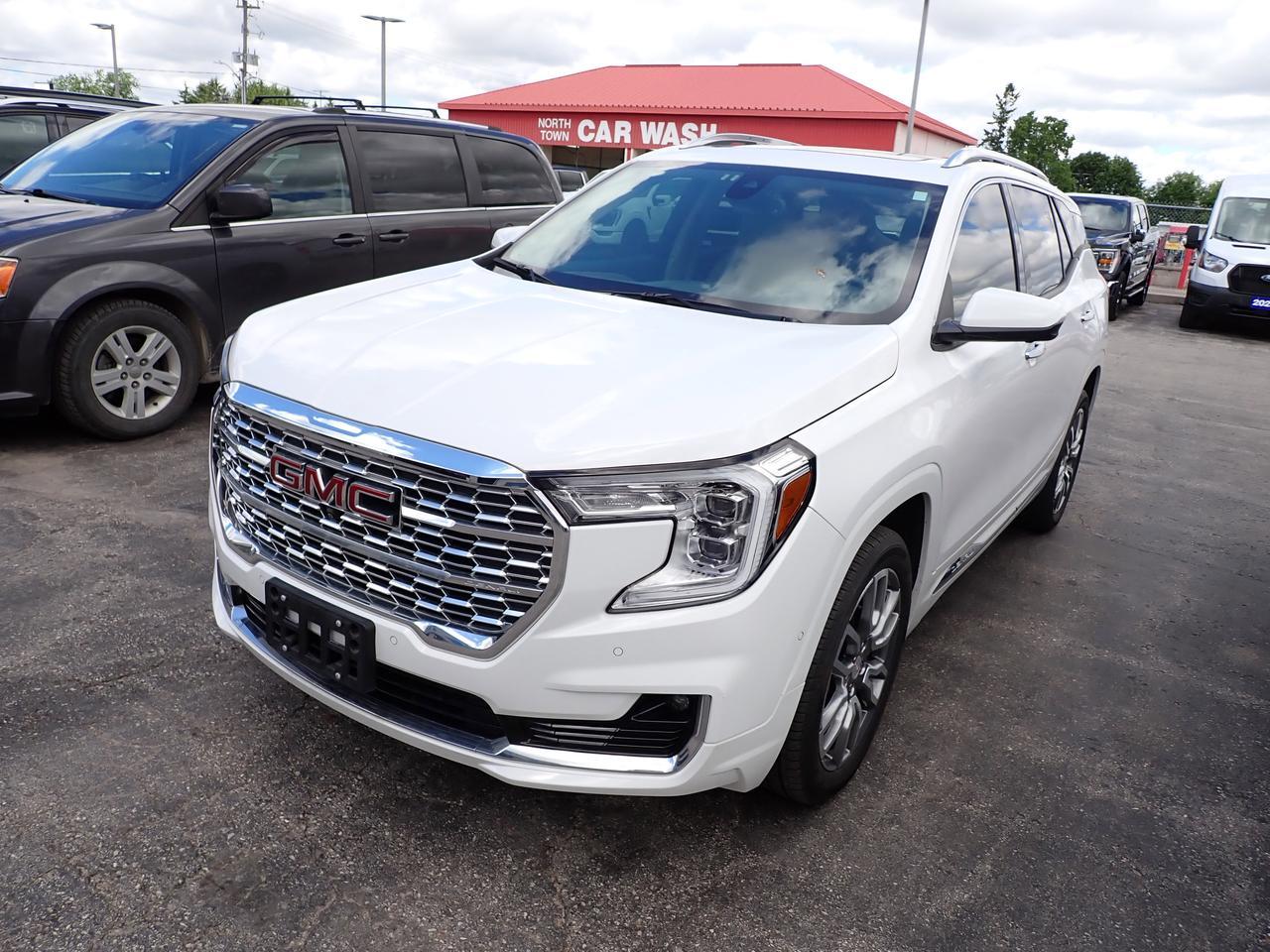 2024 GMC Terrain Denali AWD 4DR Listowel ON