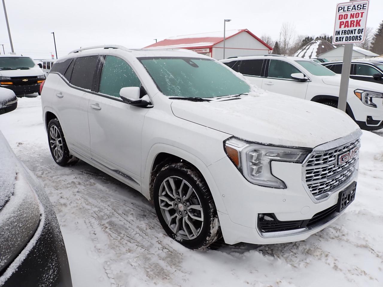 2024 GMC Terrain Denali AWD 4DR