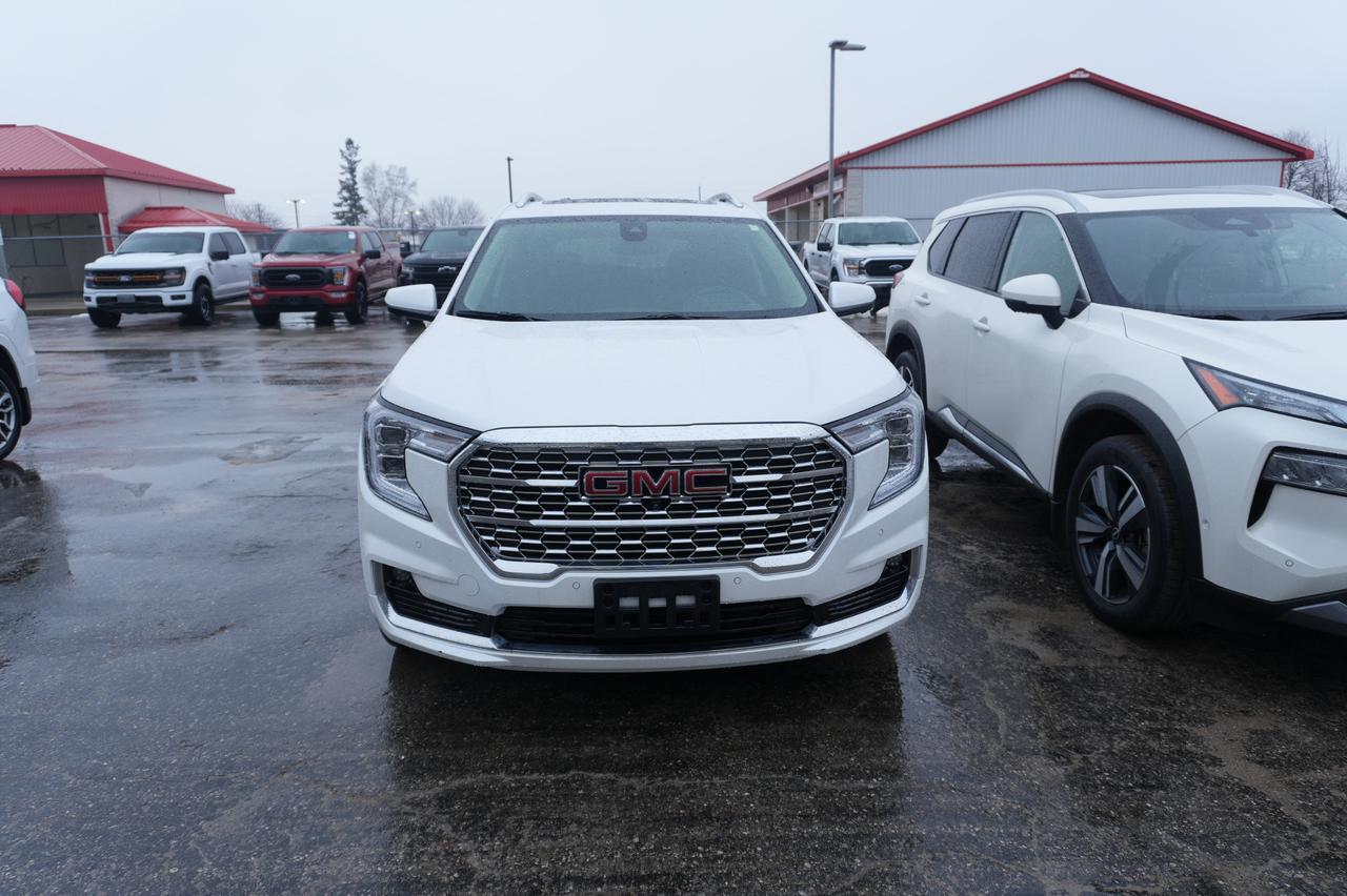 2024 GMC Terrain Denali AWD 4DR Listowel ON