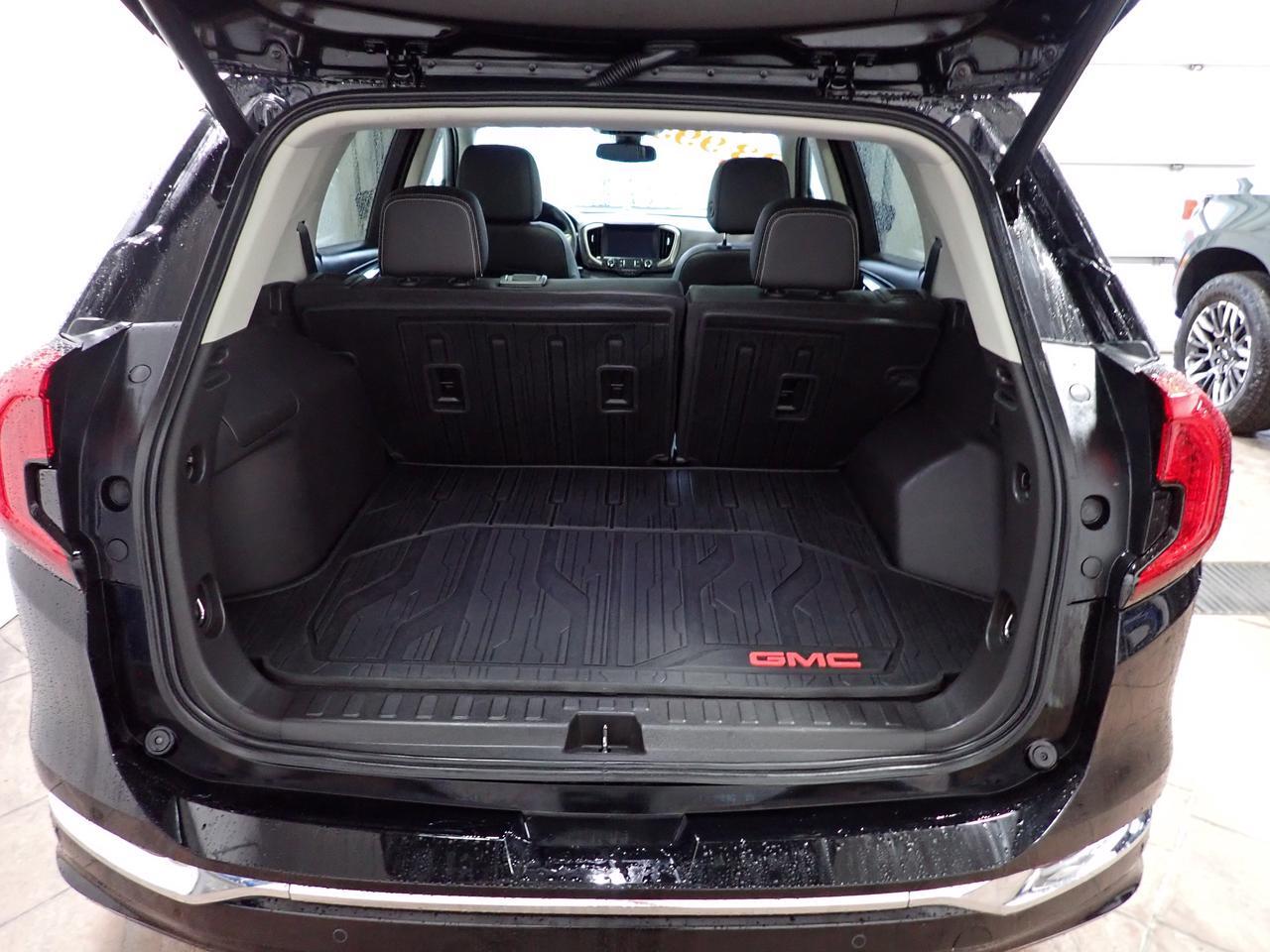 2024 GMC Terrain Denali AWD 4DR SUNROOF LEATHER NAVI Listowel ON