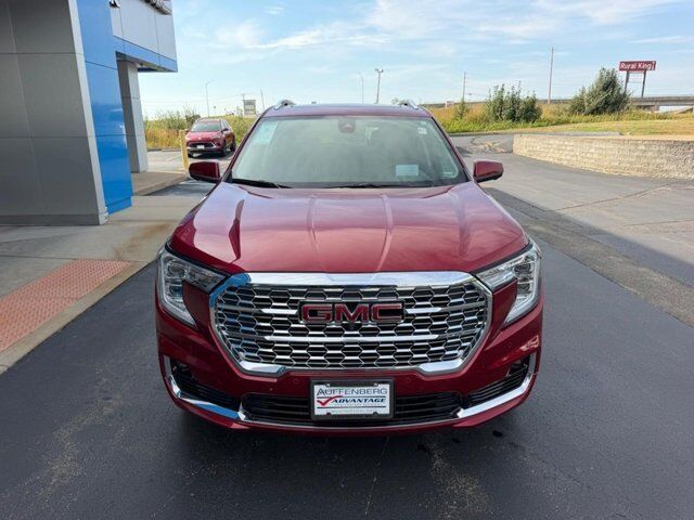 2024 GMC Terrain Denali