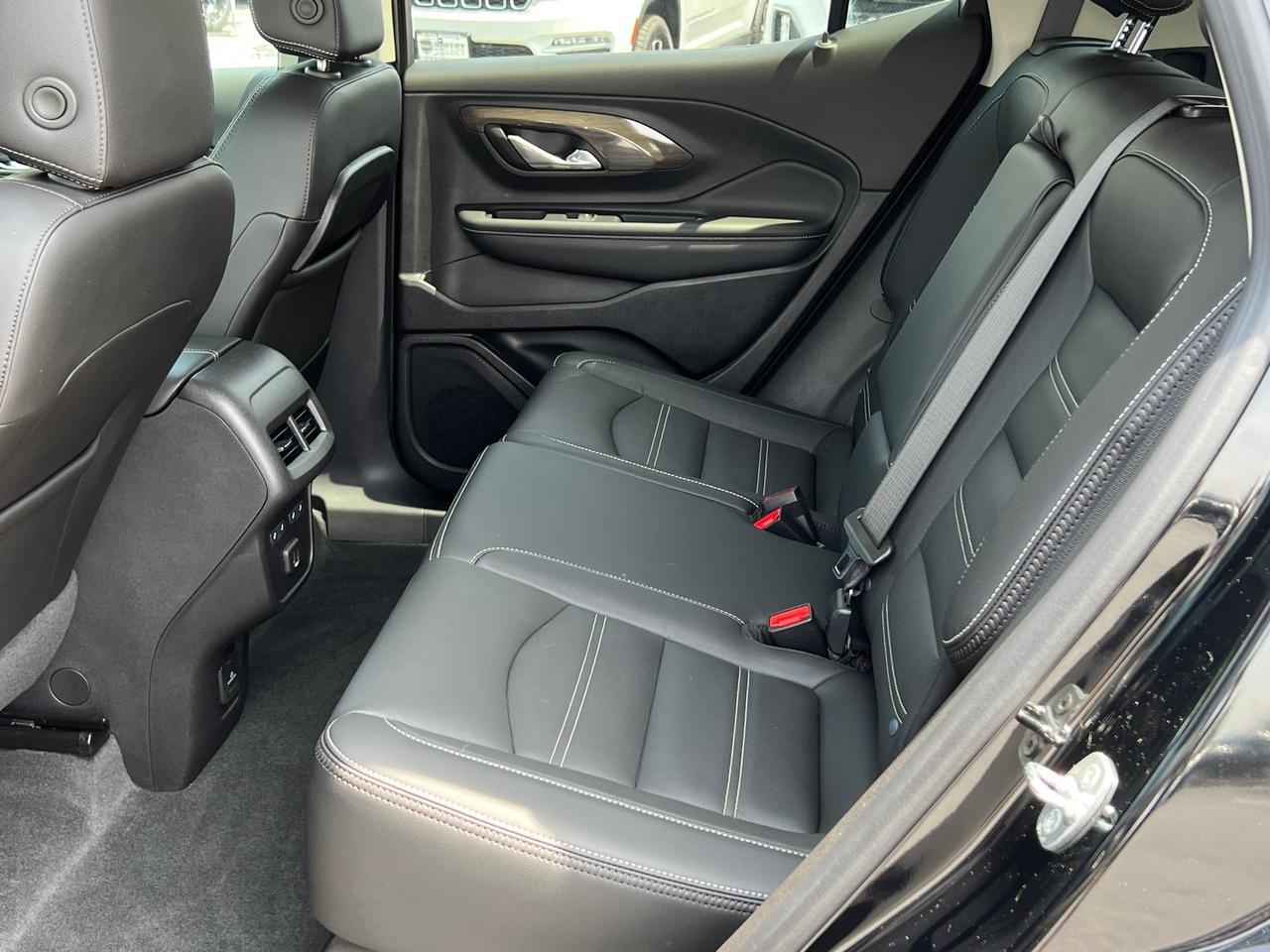 2024 GMC Terrain Denali Chantilly VA
