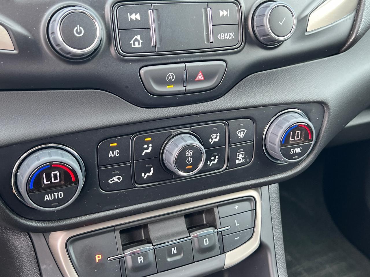 2024 GMC Terrain Denali Chantilly VA