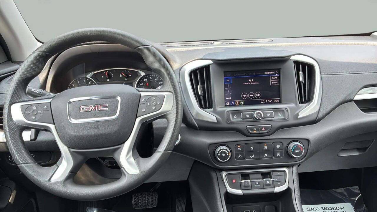 2024 GMC Terrain SLE AWD 4dr SUV Chesterfield MI