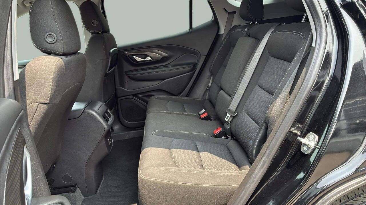 2024 GMC Terrain SLE AWD 4dr SUV Chesterfield MI