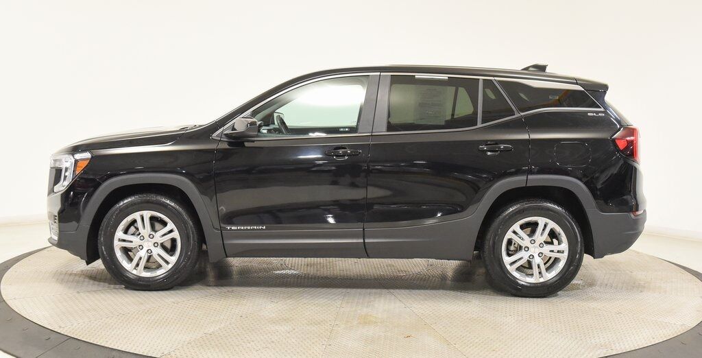 2024 GMC Terrain SLE Akron