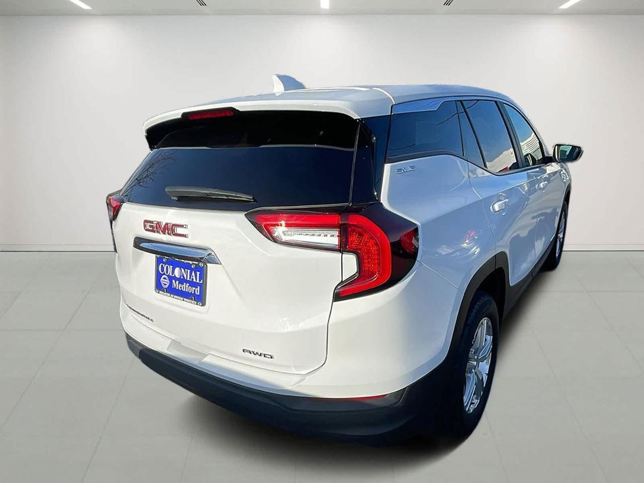 2024 GMC Terrain SLE Dartmouth MA