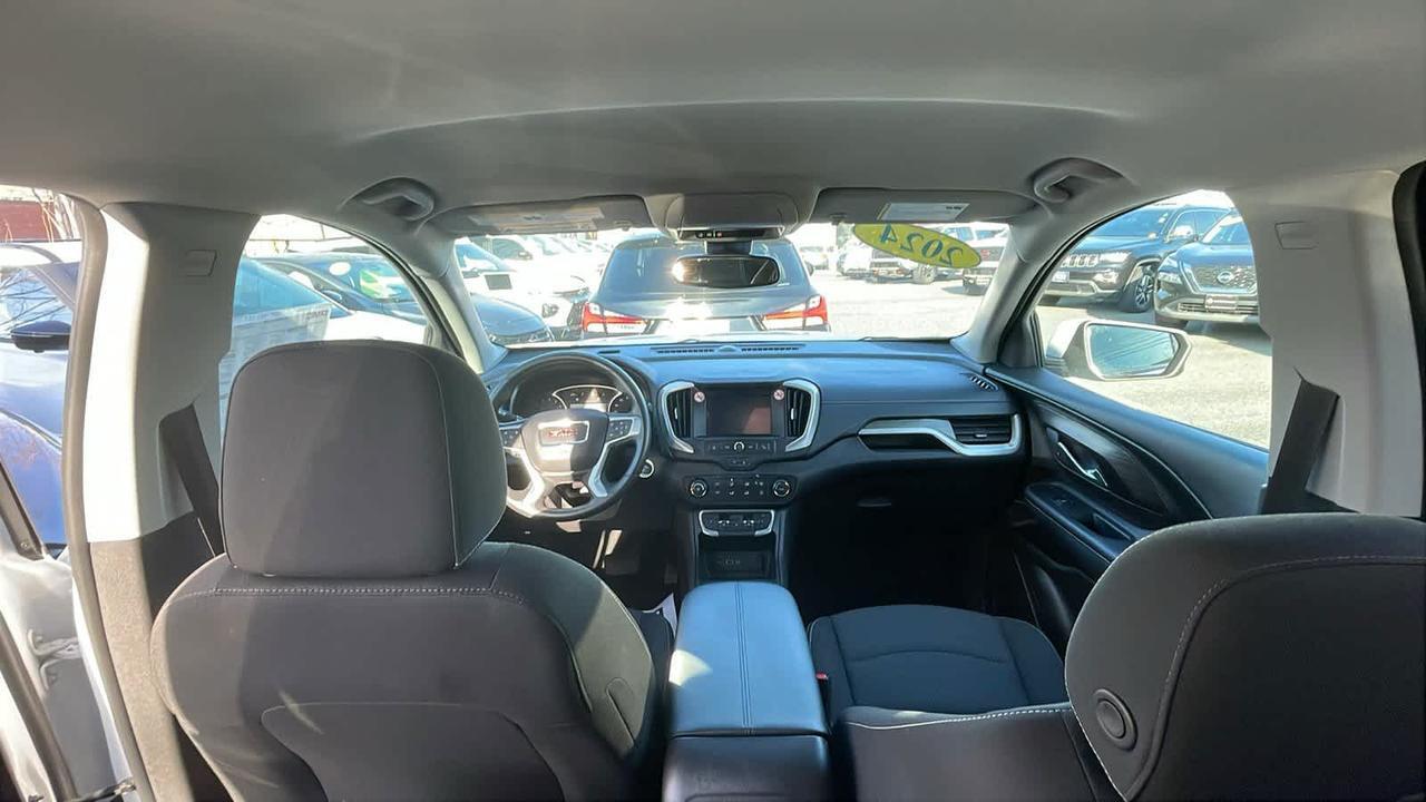 2024 GMC Terrain SLE Dartmouth MA
