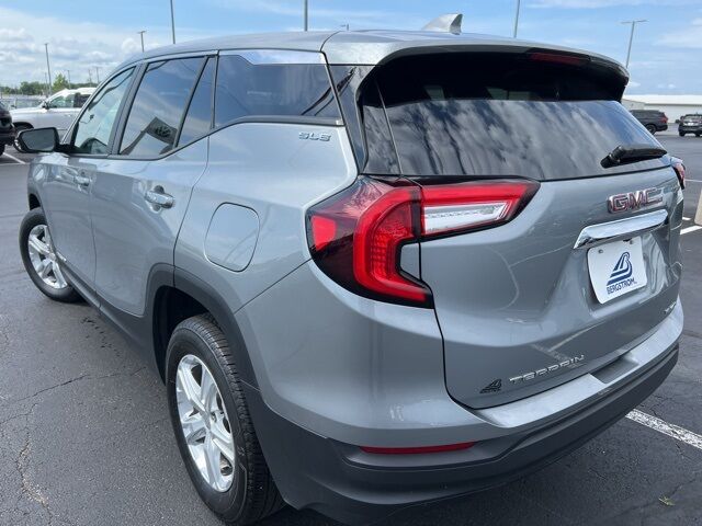 2024 GMC Terrain SLE Green Bay WI