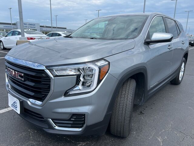 2024 GMC Terrain SLE Green Bay WI