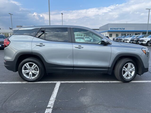 2024 GMC Terrain SLE Green Bay WI