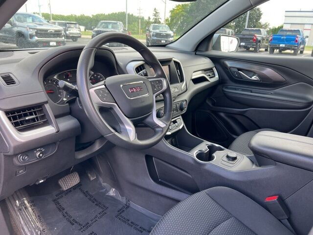 2024 GMC Terrain SLE Green Bay WI