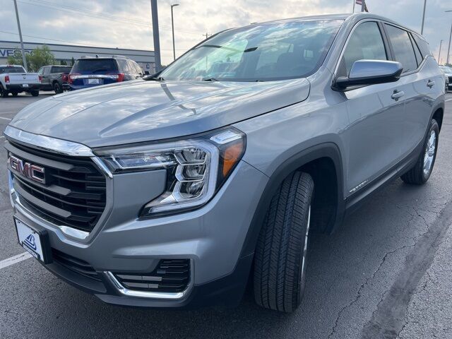2024 GMC Terrain SLE Green Bay WI