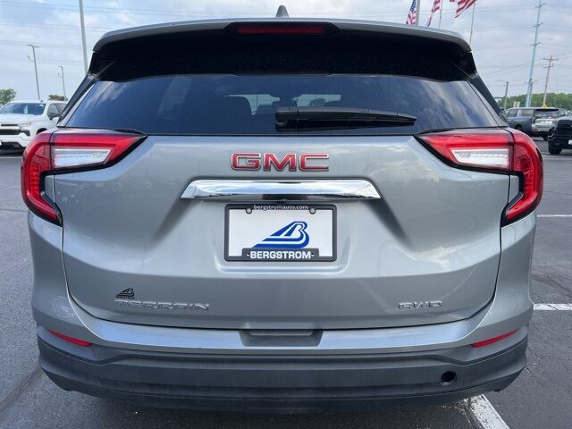 2024 GMC Terrain SLE Green Bay WI