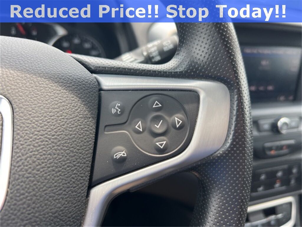 2024 GMC Terrain SLE Green Bay WI